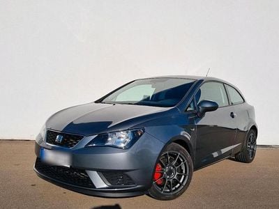 Grau Gebraucht 2015 Seat Ibiza Kleinwagen | 5.800 € (Fairer Preis)