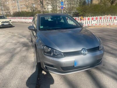 VW Golf VII