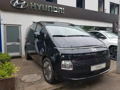 Neu Hyundai Staria Prime 224 PS (164 kW) 2026 Abyss black Van / Kleinbus