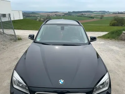 Gebraucht BMW X1 143 PS (105 kW) 2013 Schwarz SUV
