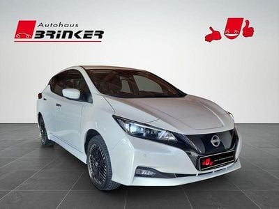 Gebraucht Nissan Leaf Tekna 160 kW (218 PS) 2023 Brilliant white (m) Kleinwagen