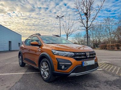 Gebraucht Dacia Sandero Comfort 101 PS (74 kW) 2021 Orange Limousine