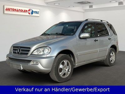 Gebraucht Mercedes ML270 163 PS (119 kW) 2003 Silber SUV