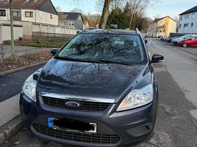 Gebraucht Ford Focus 100 PS (73 kW) 2010 Grau Kombi