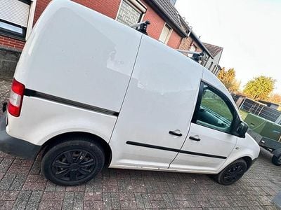 Gebraucht VW Caddy 70 PS (51 kW) 2010 Weiß Van / Kleinbus