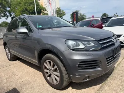 Gebraucht VW Touareg 239 PS (175 kW) 2010 Grau SUV