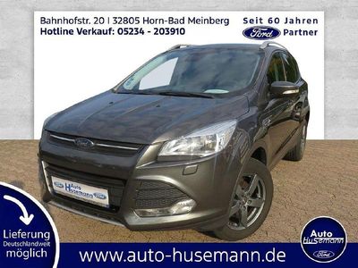 Grau Gebraucht 2016 Ford Kuga SUV | 11.750 € (Fairer Preis)