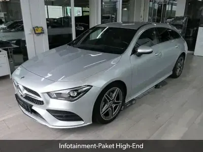 Używany Mercedes CLA200 AMG 163 KM (119 kW) 2022 Srebrny Sedan/Limuzyna