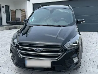 Gebraucht Ford Kuga ST-Line 242 PS (177 kW) 2018 Schwarz SUV