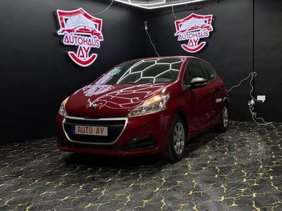 Usata Peugeot 208 Access 68 CV (50 kW) 2016 Rosso Utilitaria