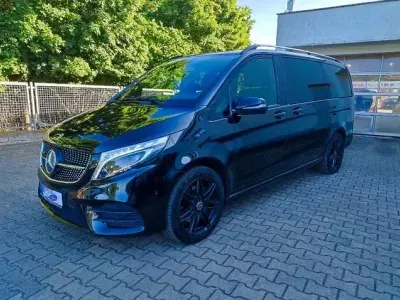 Gebraucht Mercedes V250 AMG line 190 PS (139 kW) 2022 Schwarz Van / Kleinbus
