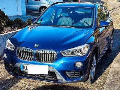 Gebraucht BMW X1 Sport Line 150 PS (110 kW) 2018 Blau SUV