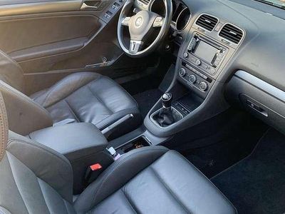 Grau Gebraucht 2015 VW Golf Cabriolet LOUNGE Cabrio | 12.900 € (Fairer Preis)