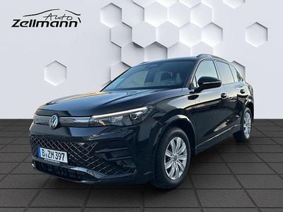 Gebraucht VW Tiguan R-line 150 PS (110 kW) 2025 Schwarz SUV