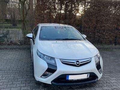 Gebraucht Opel Ampera Edition 151 PS (111 kW) 2012 Weiß Kleinwagen