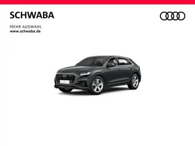 Używany Audi Q8 Sport 286 KM (210 kW) 2023 Szary SUV