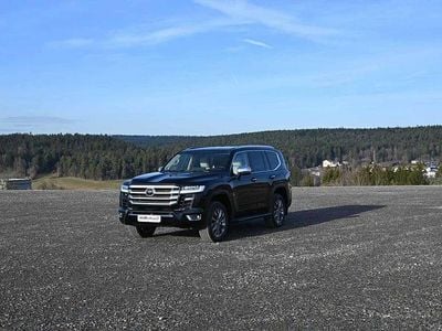 Schwarz Gebraucht 2025 Toyota Land Cruiser SUV | 123.680 €