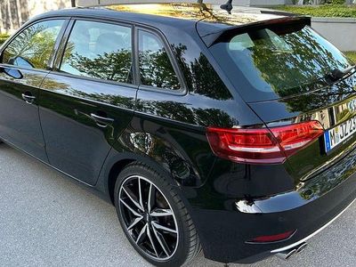Usata Audi A3 Design 150 CV (110 kW) 2018 Nero Berlina