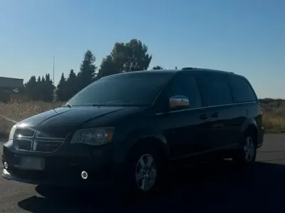 Gebraucht Dodge Grand Caravan 286 PS (210 kW) 2011 Schwarz Van / Kleinbus