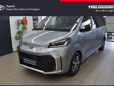 Gebraucht Toyota Proace Verso Club 177 PS (130 kW) 2024 Silver metallic Kombi