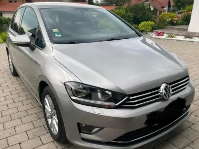Gebraucht VW Golf Sportsvan 110 PS (80 kW) 2015 Gold Van / Kleinbus