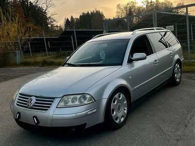 Silber Gebraucht 2002 VW Passat Highline Kombi | 3.999 € (Teuer)