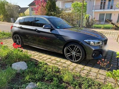 Gebraucht BMW 118 M Sport 150 PS (110 kW) 2018 Grau Kleinwagen