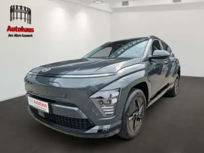 Neu Hyundai Kona Trend 150 kW (204 PS) 2026 Gruen SUV