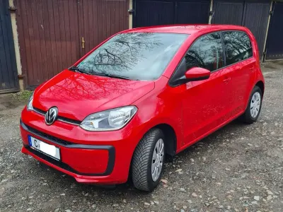 Używany VW up! move up! 60 KM (44 kW) 2019 Czerwony Hatchback