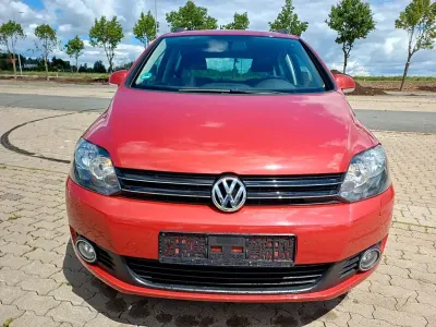 Gebraucht VW Golf Plus Cross 122 PS (89 kW) 2010 Rot Van / Kleinbus