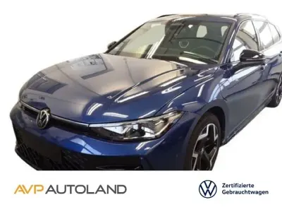 Używany VW Passat R-line 272 KM (200 kW) 2025 Niebieski Kombi