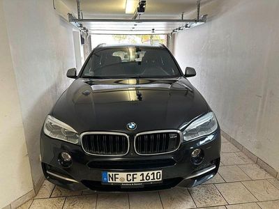 BMW X5 M50