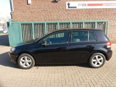 Gebraucht VW Golf VII Style 105 PS (77 kW) 2012 Schwarz Limousine