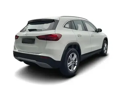 Gebraucht Mercedes GLA220 Advanced 2025 Weiss SUV