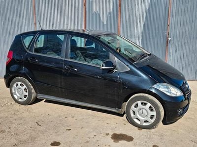 Gebraucht Mercedes A150 95 PS (69 kW) 2009 Schwarz Kleinwagen
