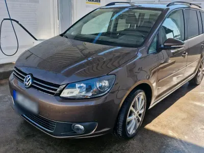 Gebraucht VW Touran 140 PS (102 kW) 2011 Van / Kleinbus