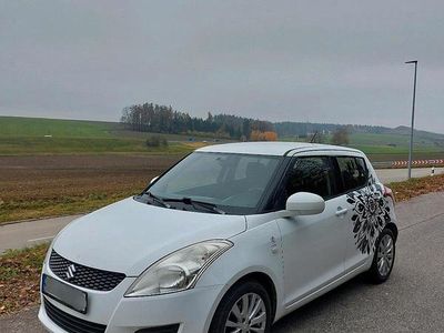 Usata Suzuki Swift 94 CV (69 kW) 2013 Bianco Utilitaria