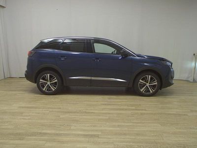 Usata Peugeot 3008 Allure 131 CV (96 kW) 2023 Blu SUV