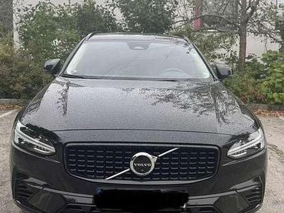 Schwarz Gebraucht 2022 Volvo V90 Plus Kombi | 36.500 € (Guter Preis)