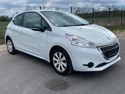 gebraucht Peugeot 208 1,0 Klima