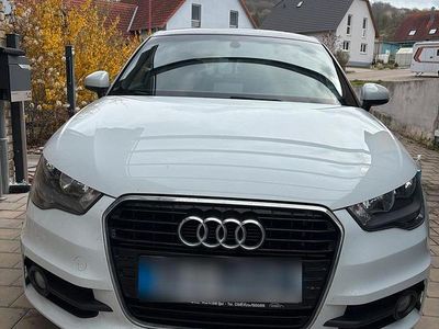 Gebraucht Audi A1 Sportback S-Line 105 PS (77 kW) 2014 Weiß Kleinwagen