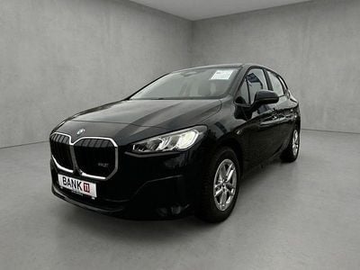 Schwarz Gebraucht 2024 BMW 218 Active Tourer Van / Kleinbus | 29.490 € (Guter Preis)
