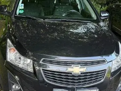 Gebraucht Chevrolet Cruze LS 124 PS (91 kW) 2013 Schwarz Limousine