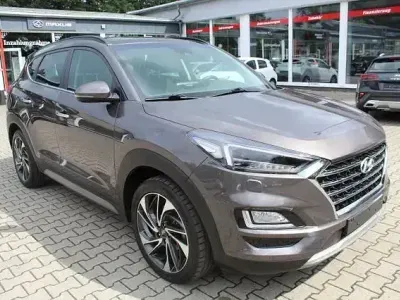 Usata Hyundai Tucson Premium 177 CV (130 kW) 2019 Marrone SUV