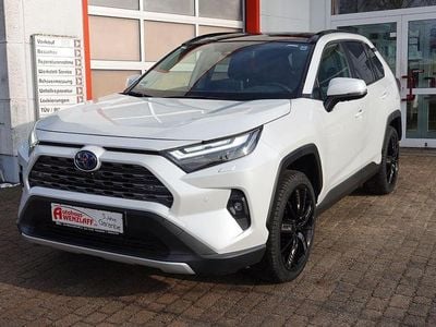 Weiß Gebraucht 2024 Toyota RAV4 Hybrid Lounge SUV | 45.900 € (Teuer)
