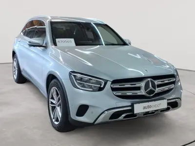 Gebraucht Mercedes GLC220 AMG line 194 PS (142 kW) 2021 Hightechsilber metallic SUV
