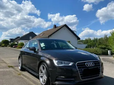 Gebraucht Audi A3 S-Line 110 PS (80 kW) 2014 Braun Limousine