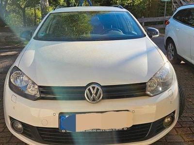 Second-hand VW Golf VII 105 CP (77 kW) 2012 Alb Berlinǎ