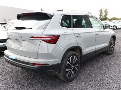 Stahlgrau stahlgrau Neu 2025 Skoda Karoq Selection SUV | 35.275 € (Fairer Preis)