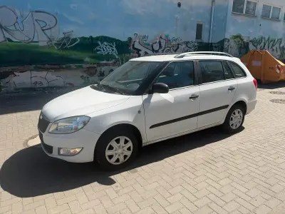 Usata Skoda Fabia 70 CV (51 kW) 2013 Bianco Station wagon